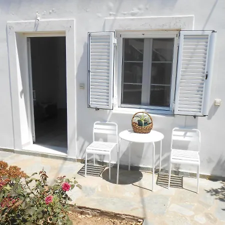 Apartment Chrysolithos Kerami *