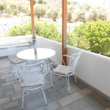 Apartment Chrysolithos Kerami *