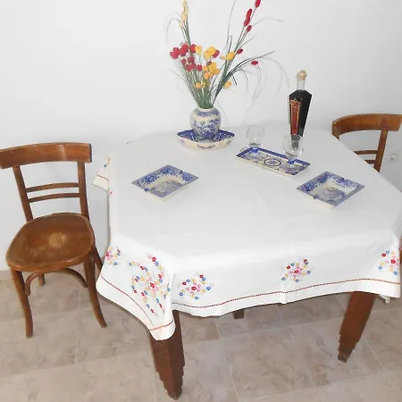 Chrysolithos Kerami Apartment *