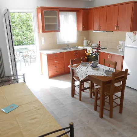 Chrysolithos Kerami Apartment