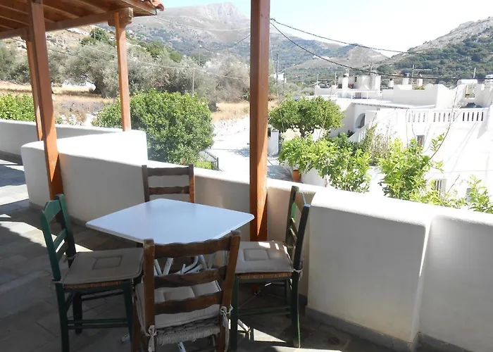 Chrysolithos Kerami *