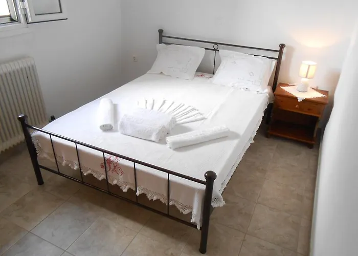 Chrysolithos Kerami Apartment *