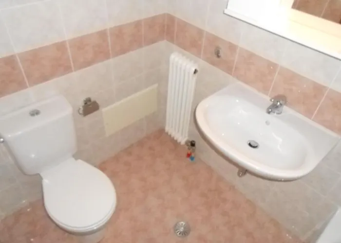 Chrysolithos Kerami * Khalkion