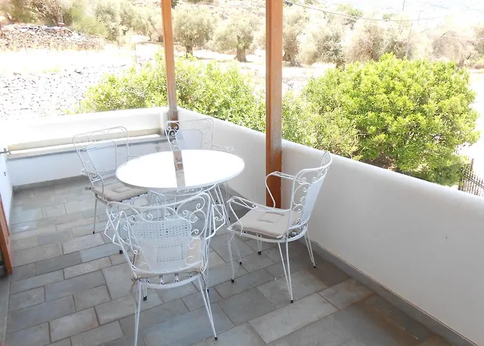 Apartment Chrysolithos Kerami *