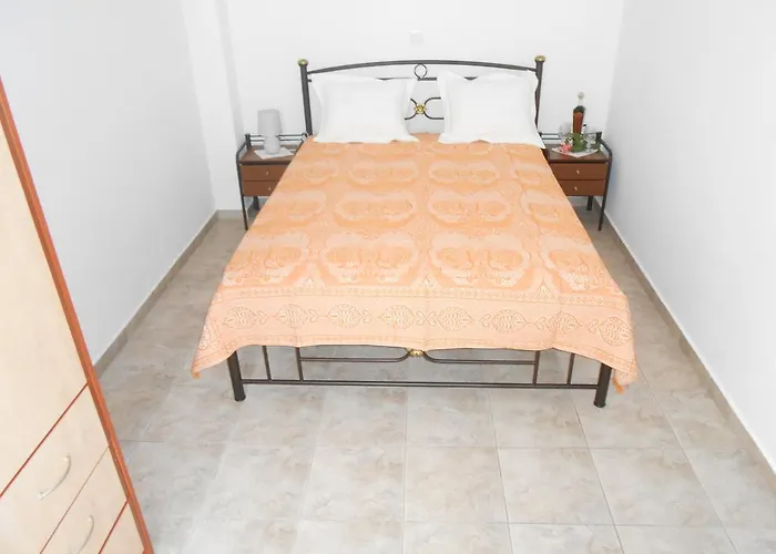 Chrysolithos Kerami Apartment